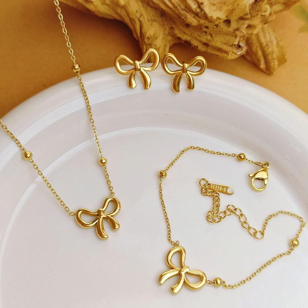 Elegant Golden Bow Jewelry Set