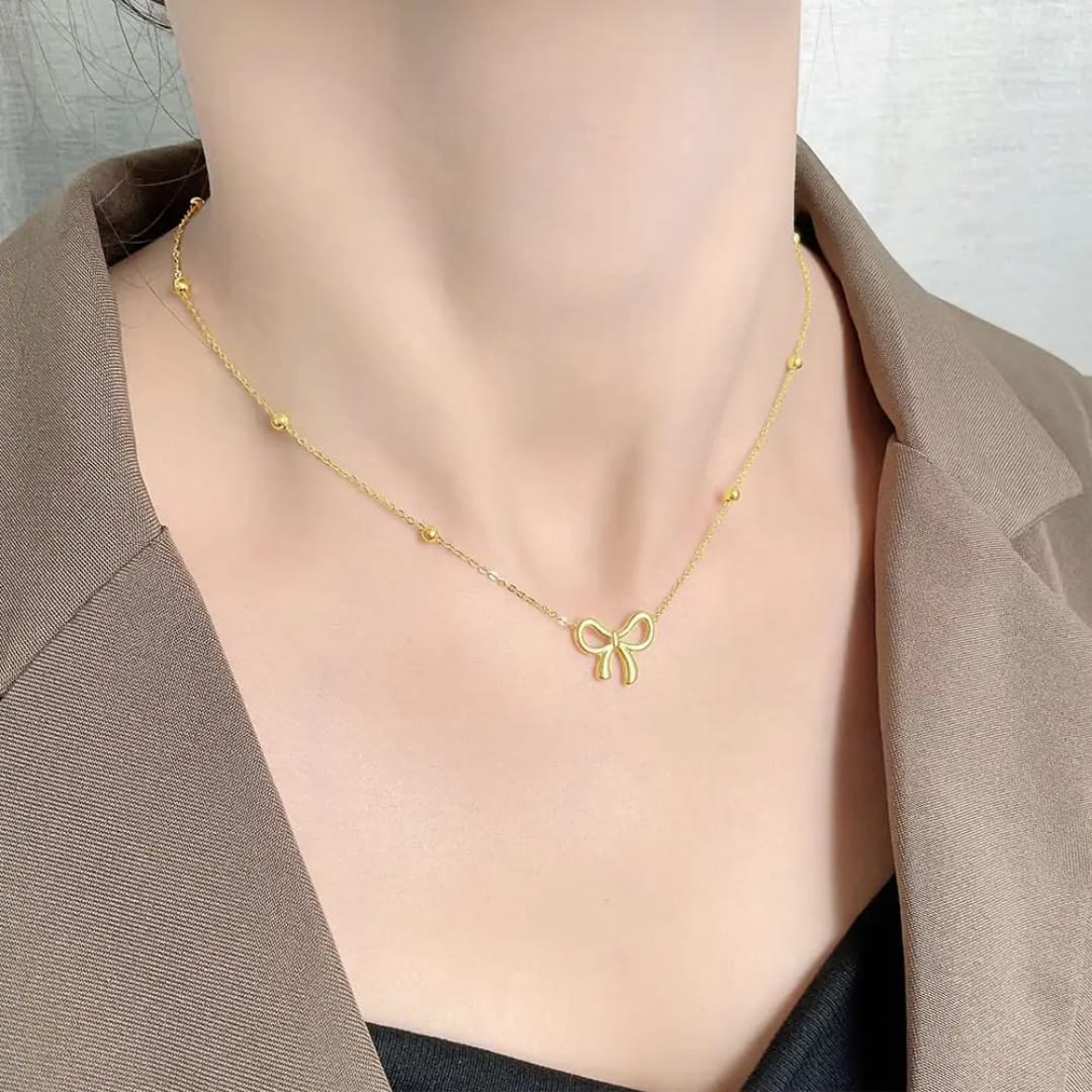 Elegant Golden Bow Jewelry Set