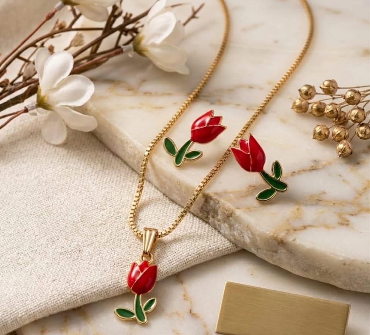 Vintage  Pearl Necklace Set